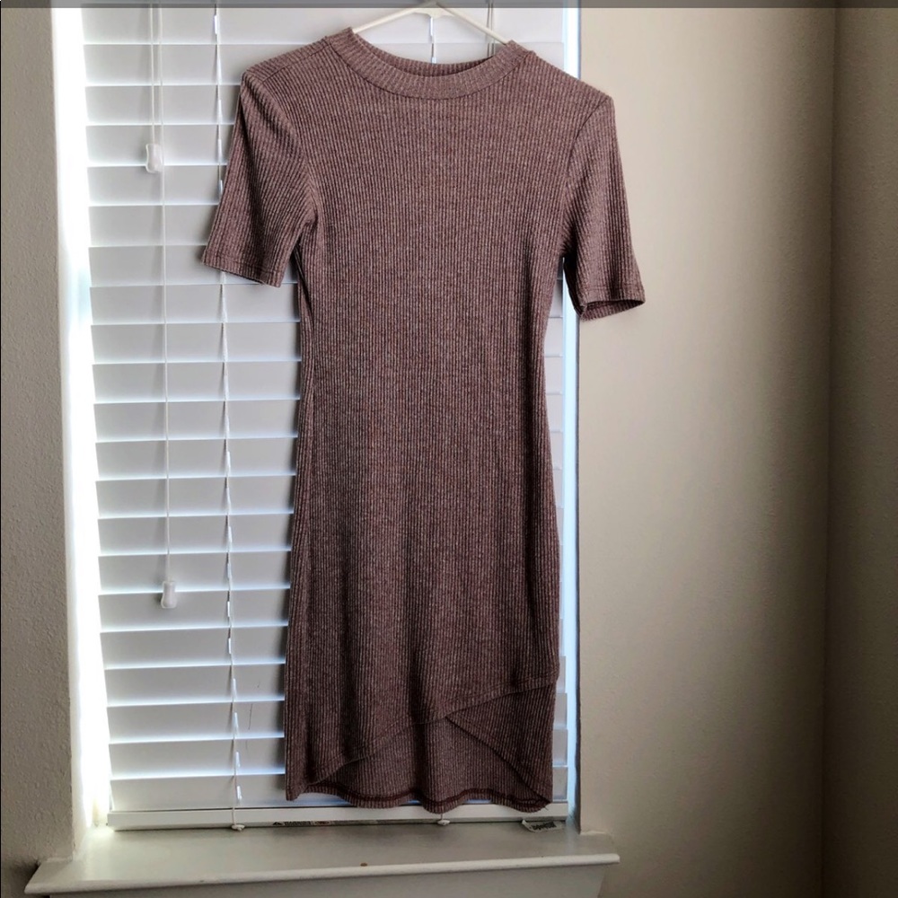 Dusty rose thigh dress